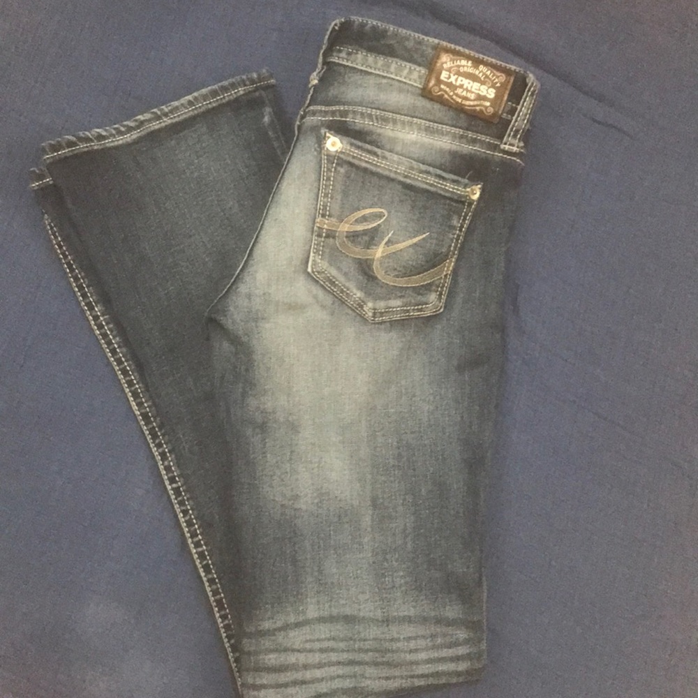 Express Jeans Stella Low-Rise Boot